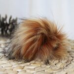 POMPOM M Pre-order 10pcs Caramel
