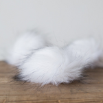 POMPOM M - Adult White and black