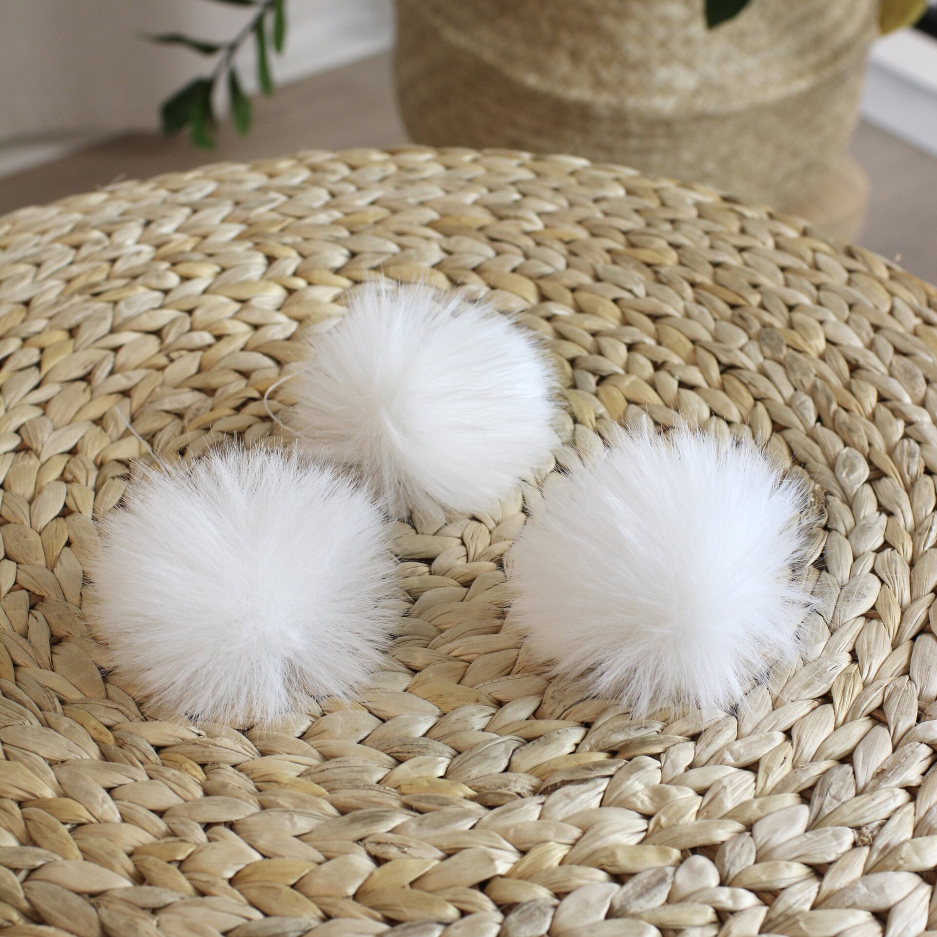 POMPOM XS - Baby Round white