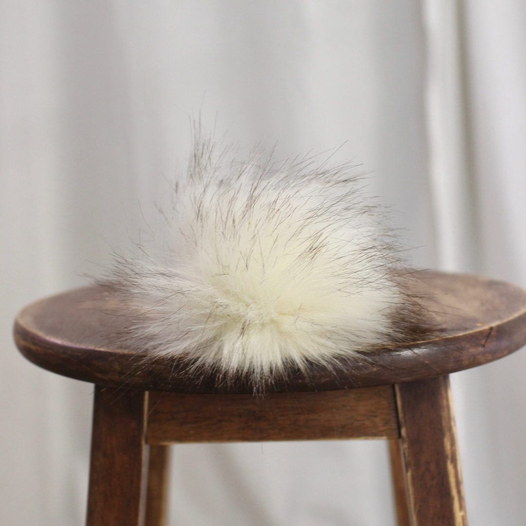 TUPSU M - ENNAKKOTILAUS 10KPL Luonnonvalkoinen-mustaruskea