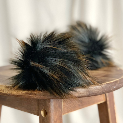 TUPSU M - ENNAKKOTILAUS 10KPL Mustaruoste