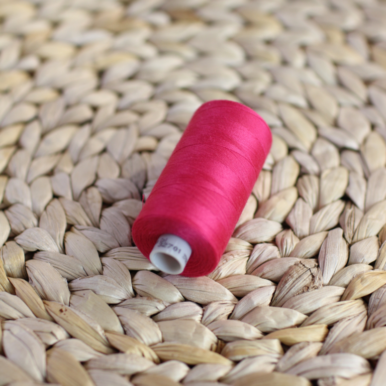 Ompelulanka 1000m Gütermann Perma core 1000 Vadelma 32701