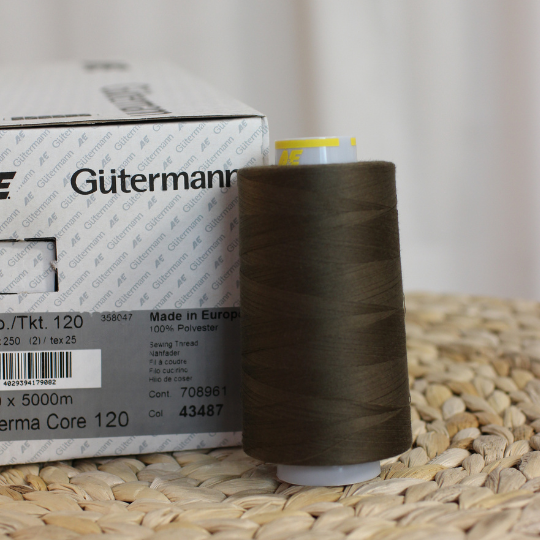 Saumurilanka 5000m Gütermann Perma core 120 ENNAKKO Suklaa 43487