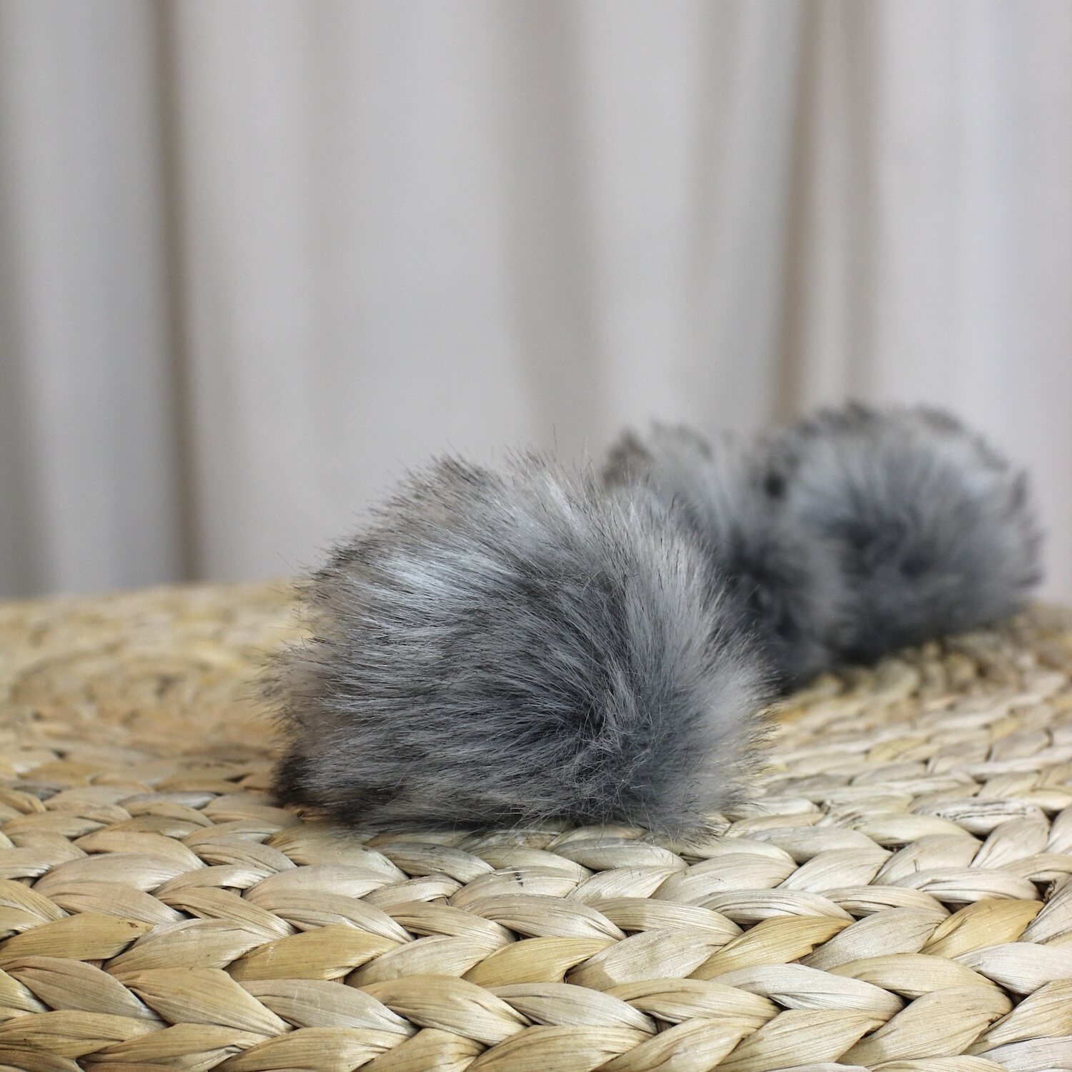 TUPSU S - Junior Harmaa