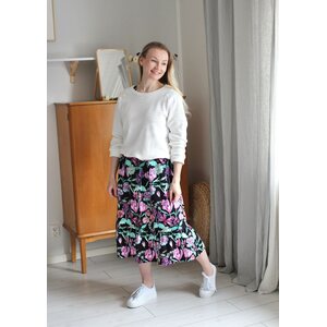 MIISA + HUPPU - Naisten college- ja merinovillapaidan ompelukaava koot 32-52