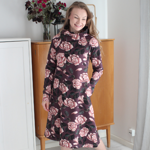 Belle, mauve wine -joustocollege
