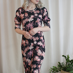 Vintage, old flowers -ribbitrikoo PALAT