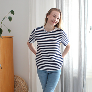 DELUX Raidallinen: Mustikka-valkoinen -trikoo 180cm PALA