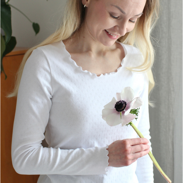AURELIA valkoinen -pitsitrikoo 150cm PALA
